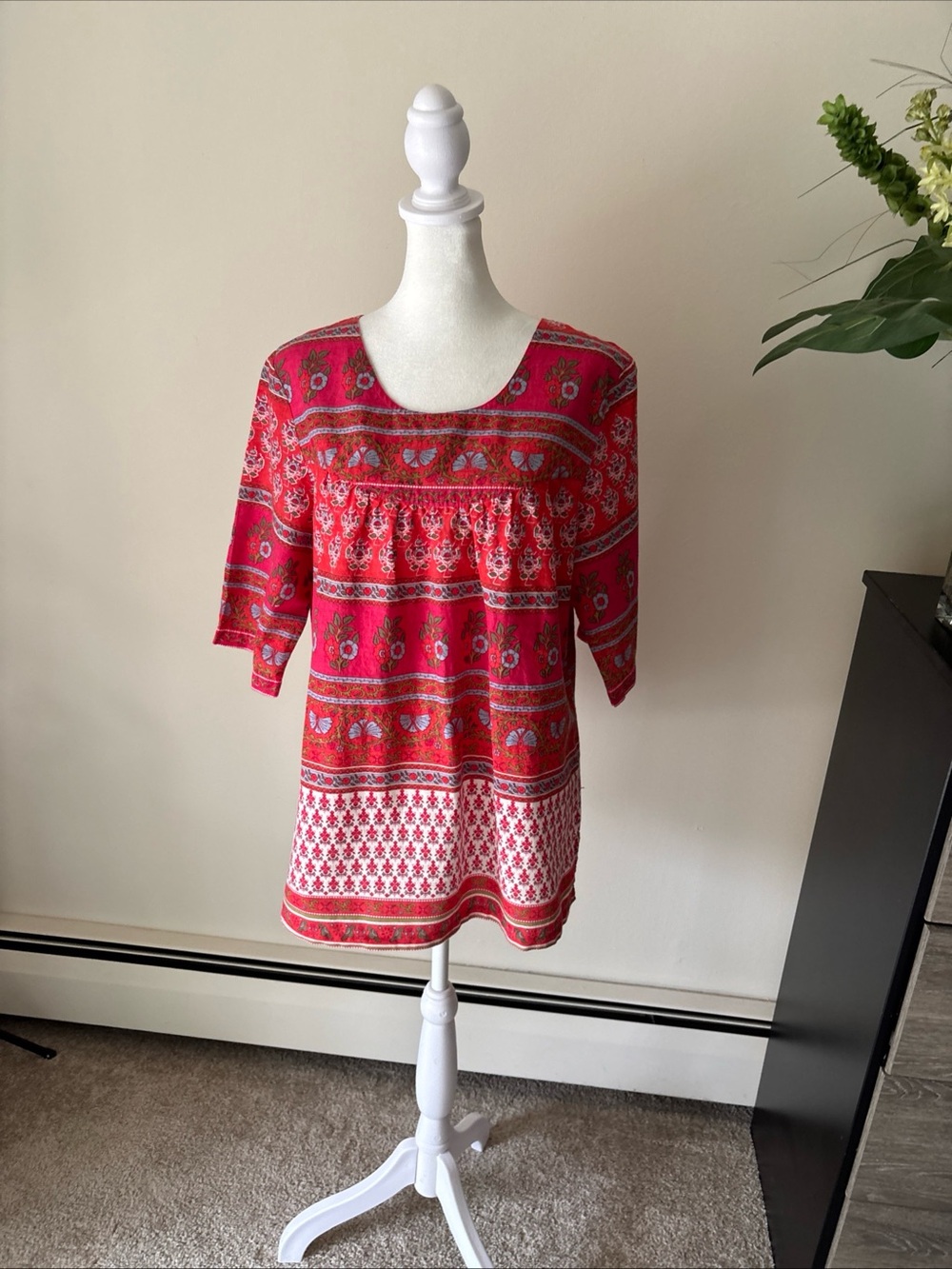 Women's Red Printed Scoop-Neck Tunic Top